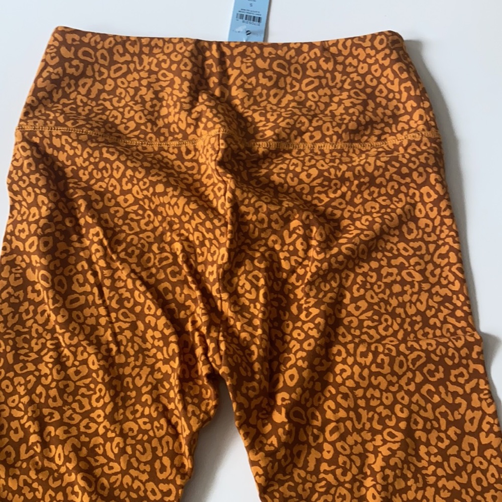 Leopard Print High Rise Essential Leggings Size Small - Picture 6 of 7